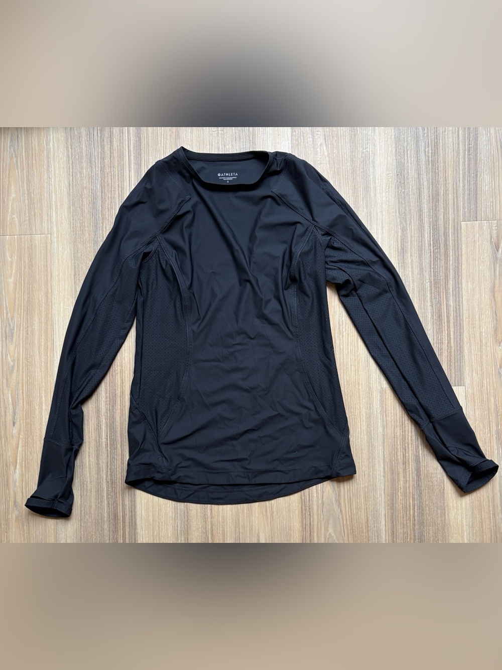 Black Athleta long-sleeved top